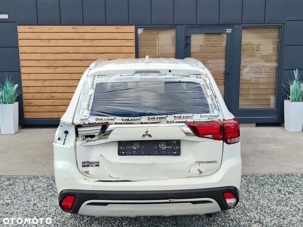 Mitsubishi Outlander 2.0 2WD CVT Spirit+ - 28
