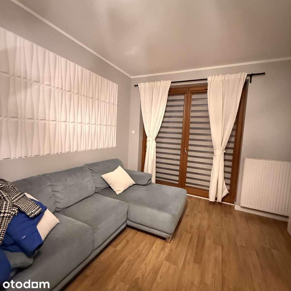 Całoroczny | 3 pokojowy | Miejsce w hali | Fitness |Sauna |
