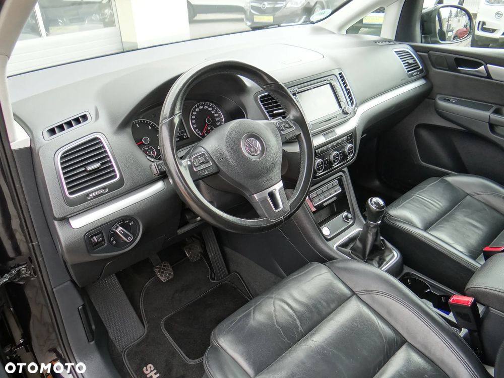 Volkswagen Sharan 2.0 TDI Blue Motion Highline - 19