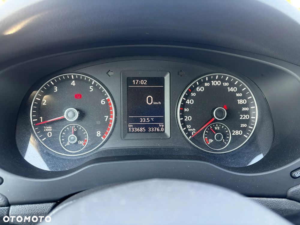 Volkswagen Jetta 1.4 TSI Comfortline - 9