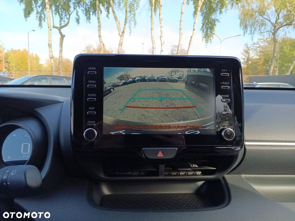 Toyota Yaris 1.5 Comfort - 15
