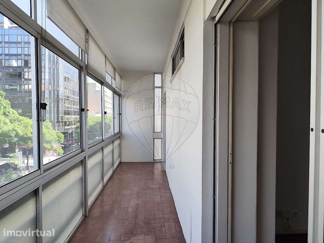 Apartamento T1 para arrendamento - Grande imagem: 4/9