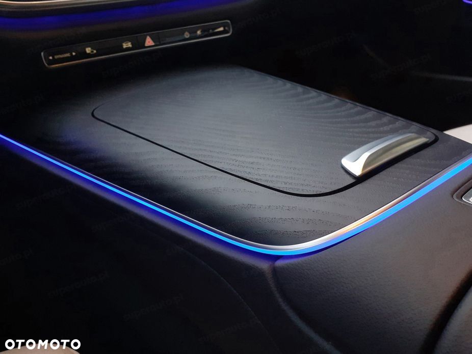 Mercedes-Benz Klasa E 220 d mHEV Avantgarde 9G-Tronic - 15