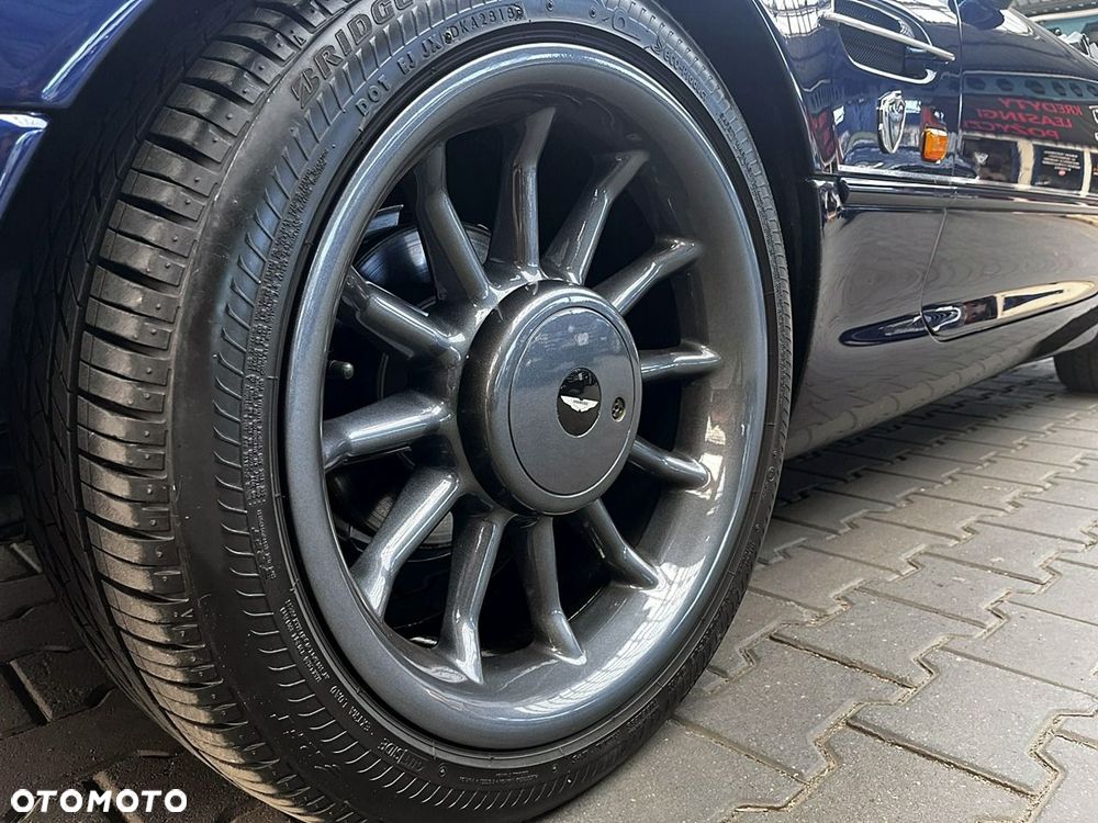 Aston Martin DB7 - 32