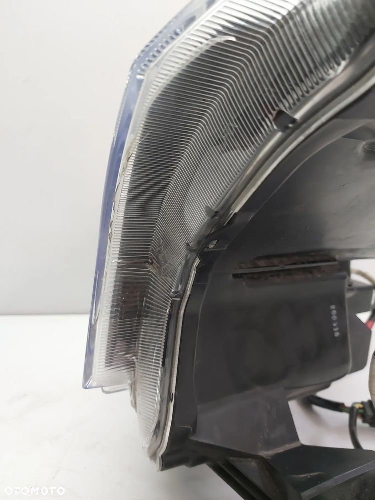 Lampa prawa reflektor Ford Ranger 3 III Lift 2015- - 12