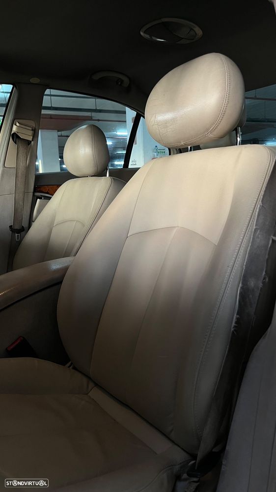 Mercedes-Benz E 220 CDI Elegance - 22