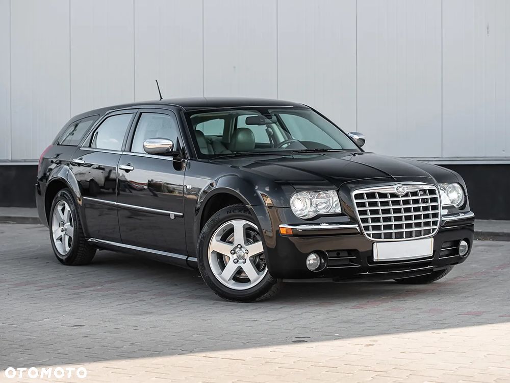 Chrysler 300C 3.5 AWD Automatik - 1