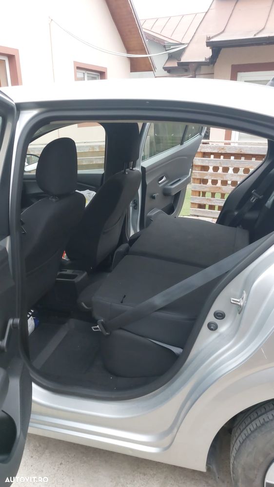 Dacia Logan TCe 90 MT6 Comfort - 11