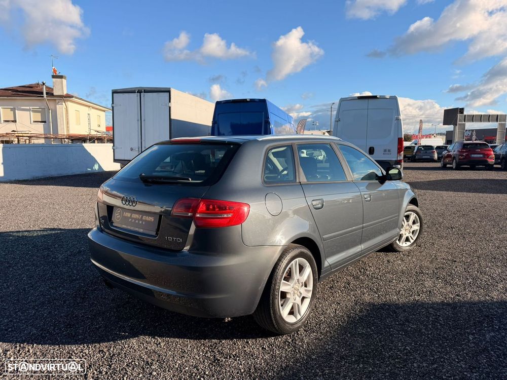 Audi A3 Sportback 1.9 TDi Sport - 3