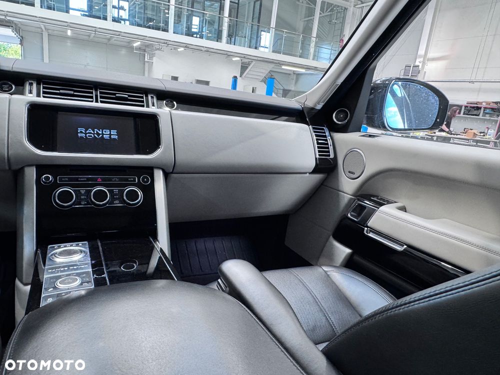Land Rover Range Rover 4.4SD V8 Vogue - 12