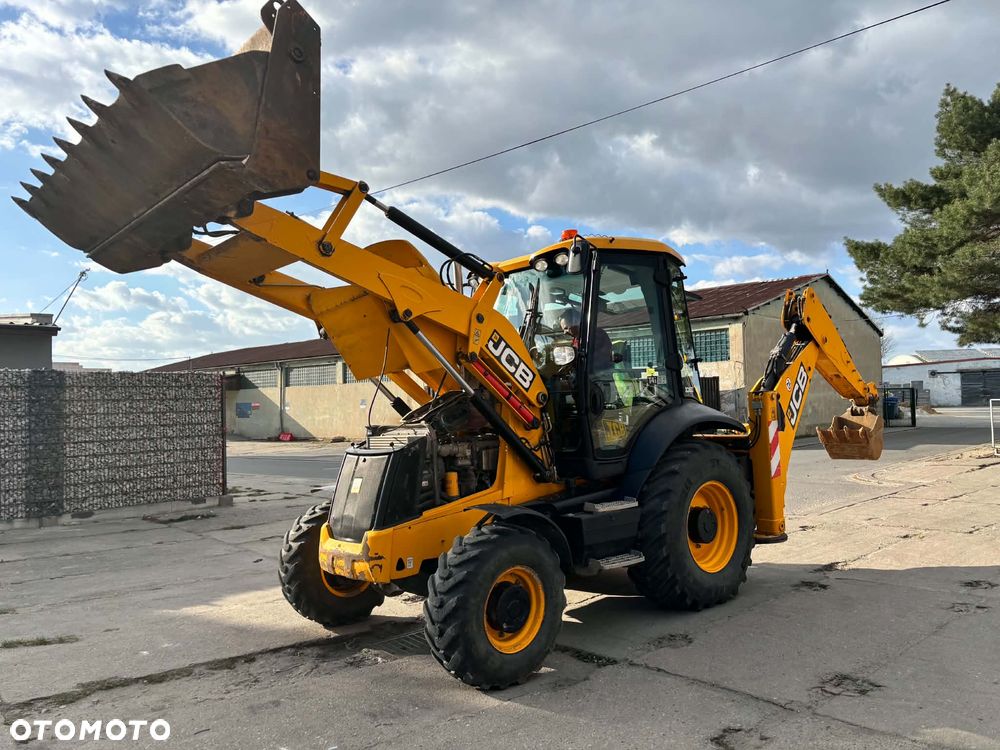 JCB 3CXeco - 4