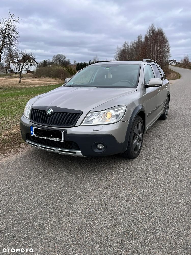 Skoda Octavia 2.0 TDI DPF 4x4 Scout - 1