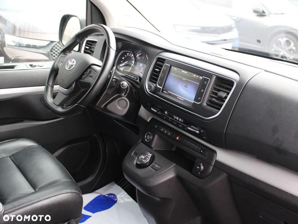 Toyota Proace Verso 2.0 D4-D Long VIP - 17
