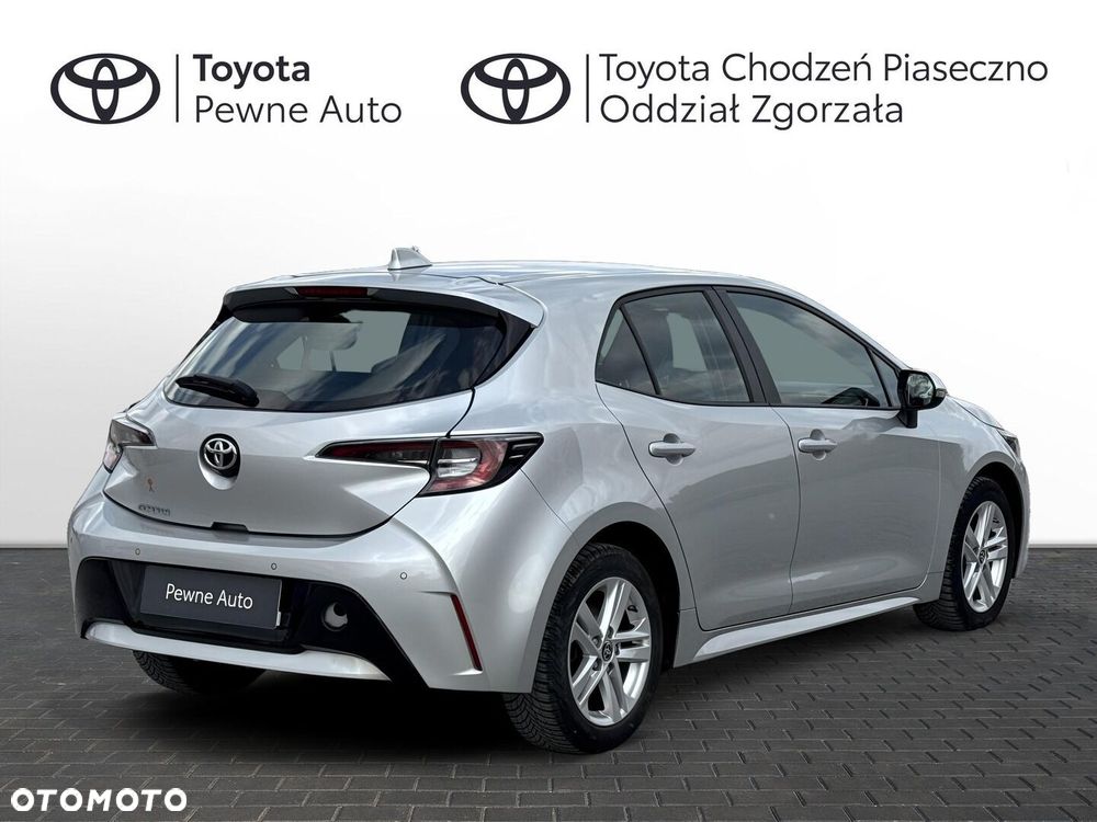 Toyota Corolla - 5