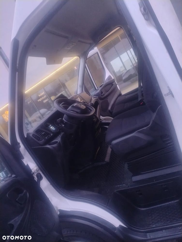 Iveco Daily - 18