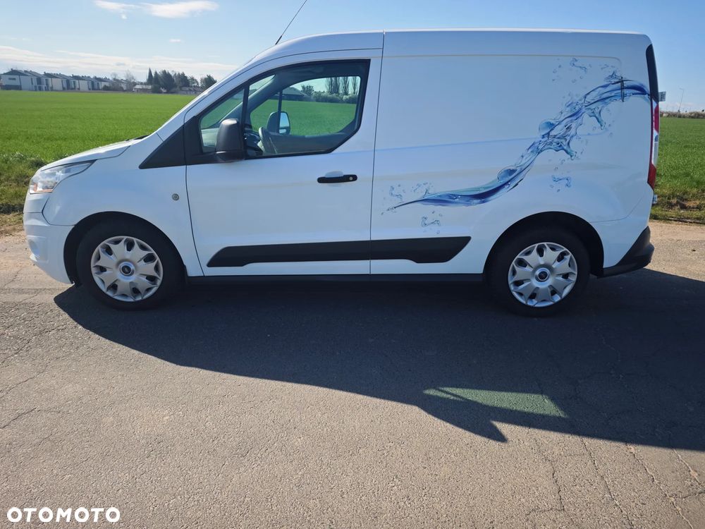 Ford CONNECT - 1