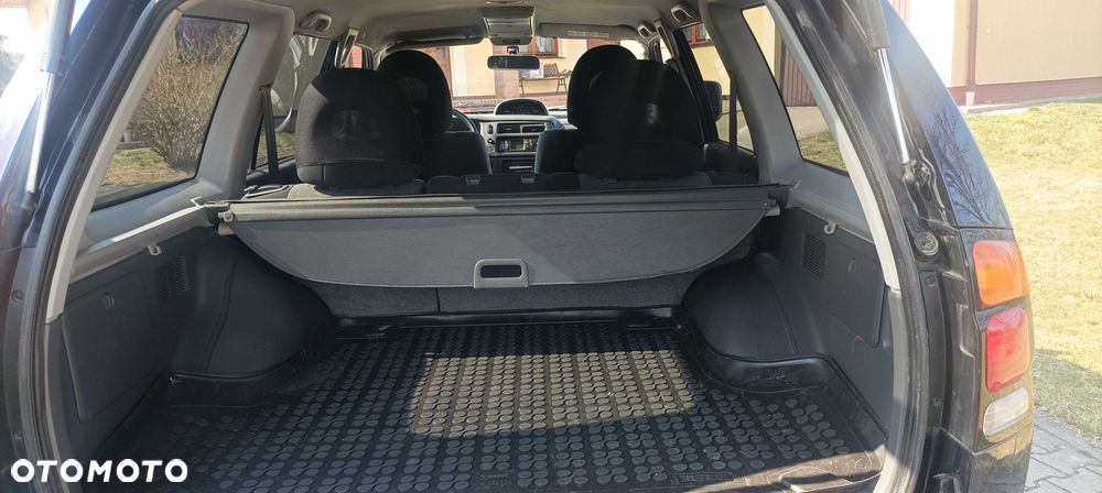 Mitsubishi Pajero Sport - 6