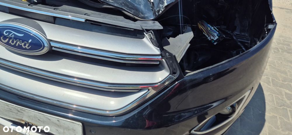 Ford Edge 2.0 TDCi Twin-Turbo 4WD Titanium - 10