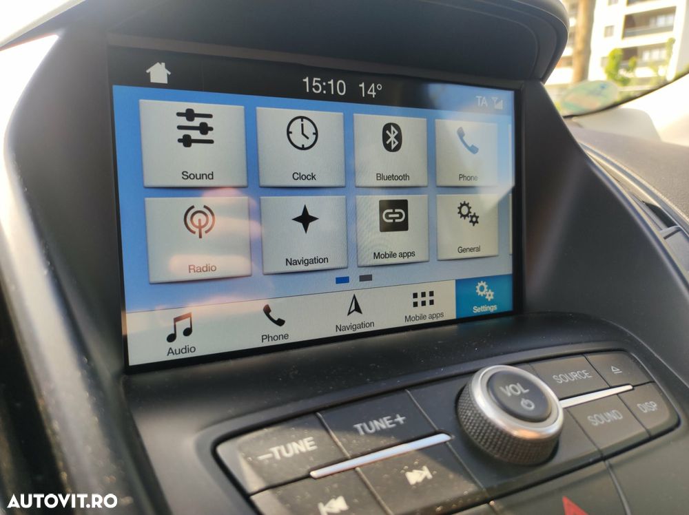 Ford Kuga 1.5 EcoBoost 2x4 Titanium - 18