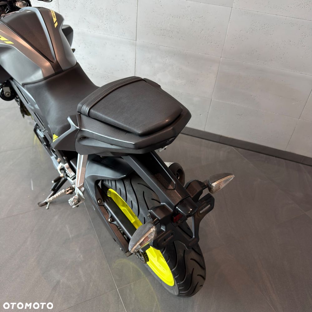 Yamaha MT - 14