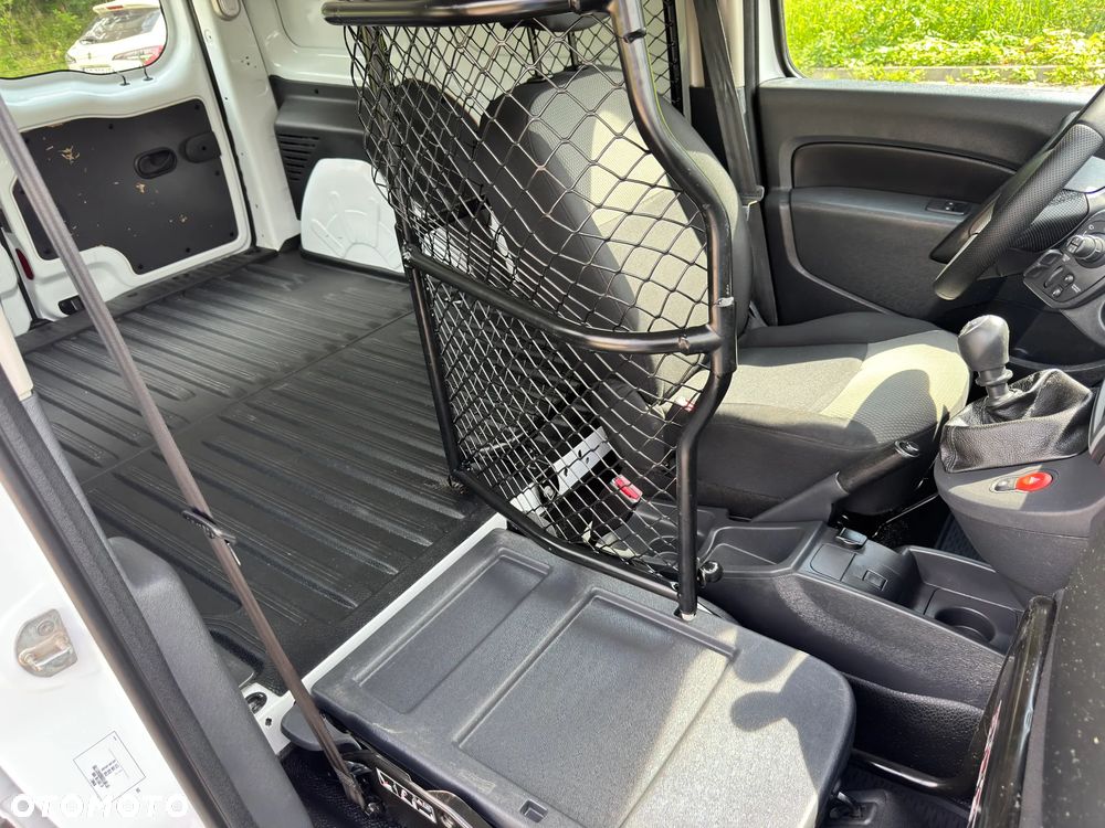 Renault Kangoo L1 - 20