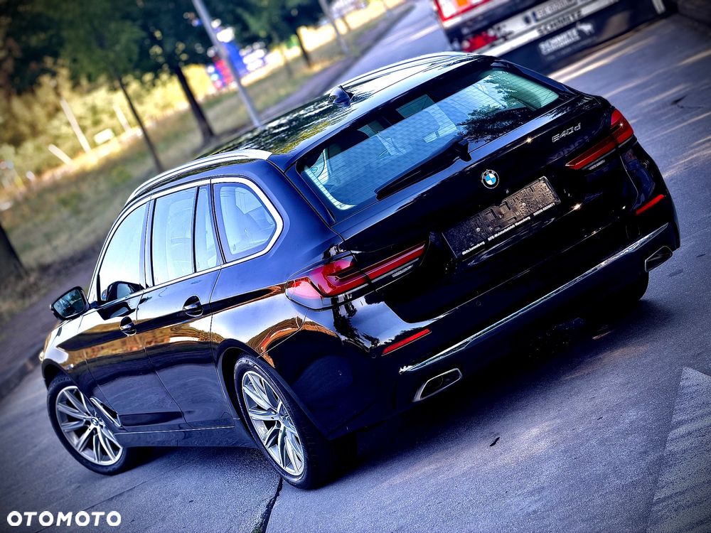 BMW Seria 5 540d xDrive Luxury Line - 21