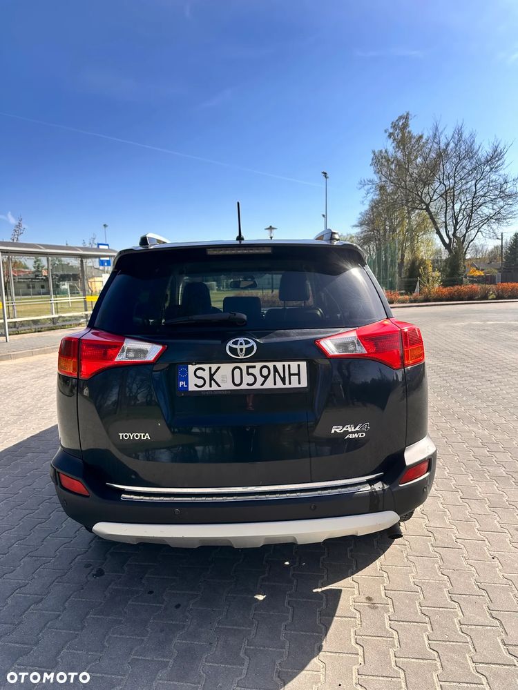 Toyota RAV4 2.0 D-4D Premium - 4