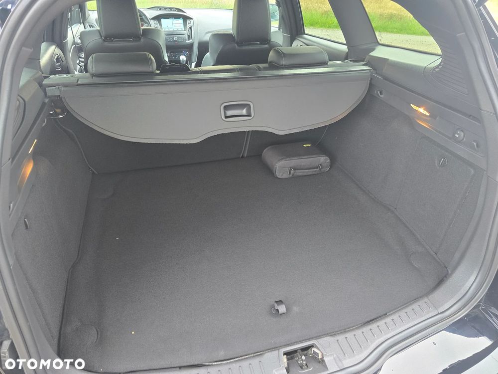 Ford Focus - 24