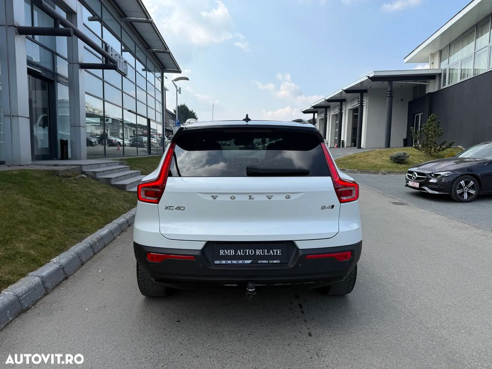 Volvo XC 40 B4 B AWD DKG RDesign - 14