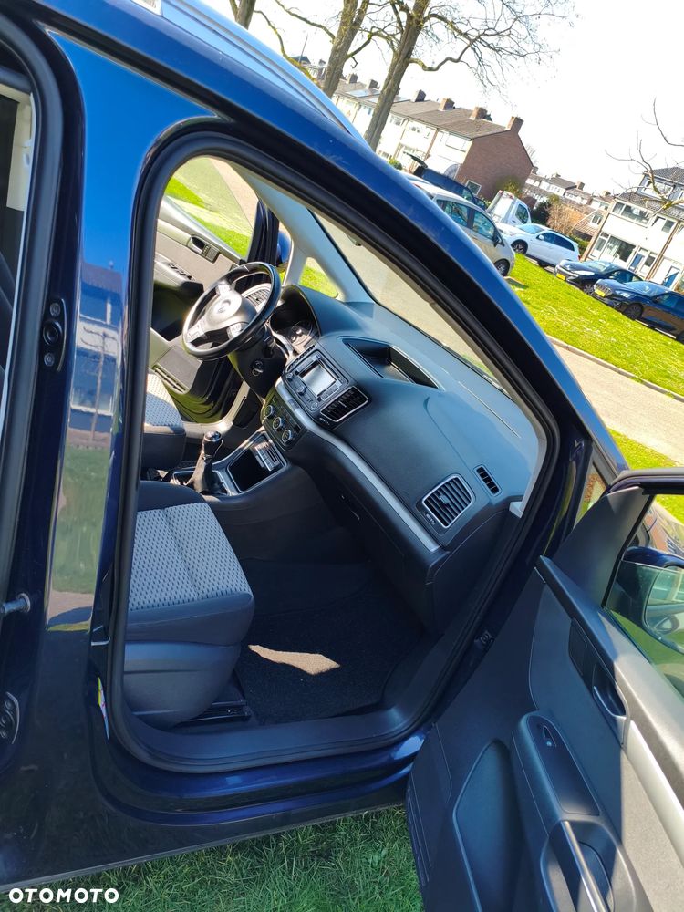Volkswagen Sharan 2.0 TDI BlueMotion Technology Comfortline - 6