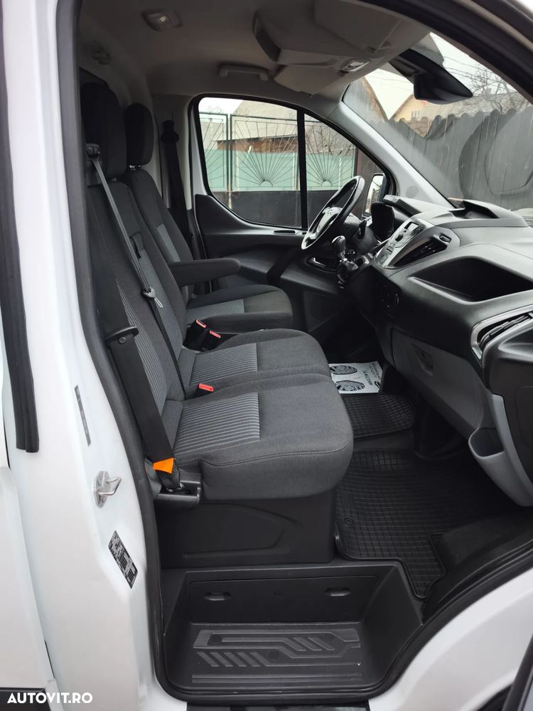 Ford Transit Custom - 26