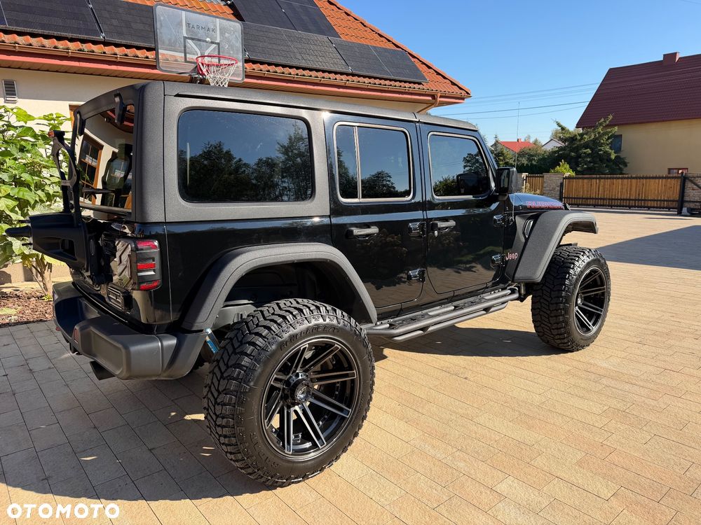 Jeep Wrangler - 10