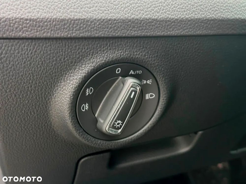 Skoda Superb 2.0 TSI Ambition DSG - 14