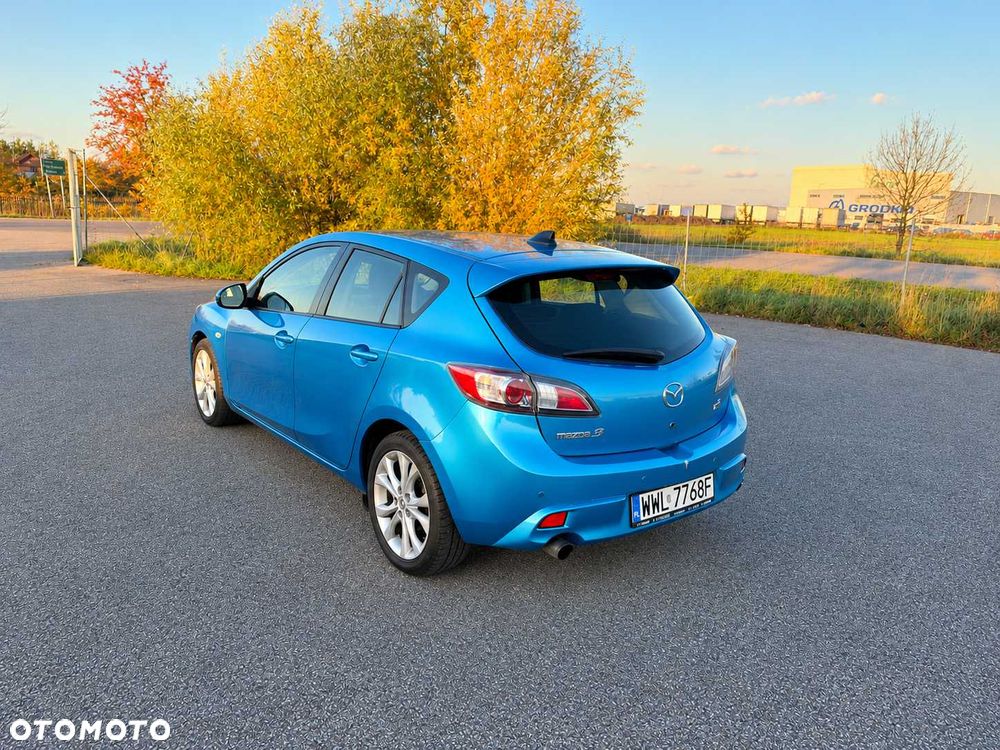 Mazda 3 - 3