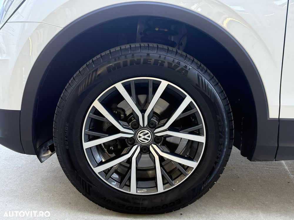 Volkswagen Tiguan 2.0 TDI 4Mot DSG Trendline - 21