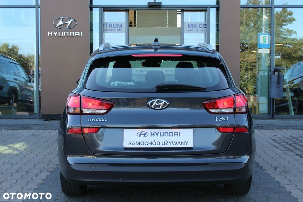 Hyundai i30 1.5 DPI Modern - 6