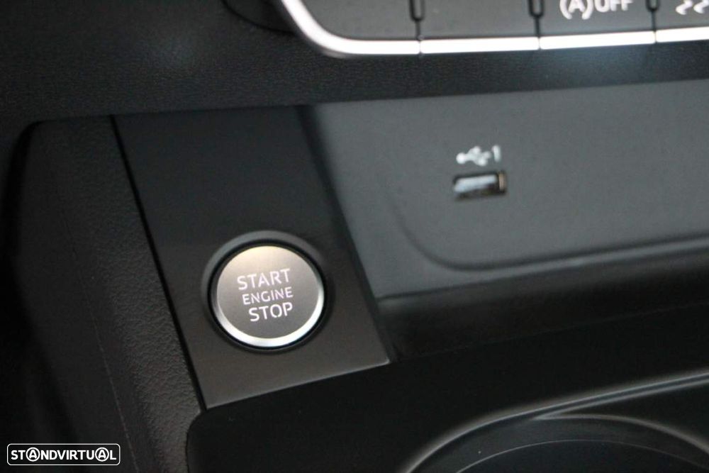 Audi A4 35 TDI S tronic - 18