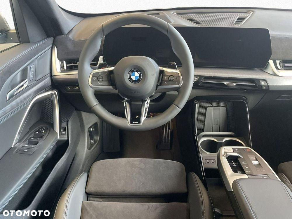 BMW X1 xDrive20d M Sportpaket - 8