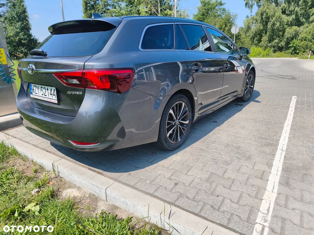 Toyota Avensis 2.0 Prestige MS - 7