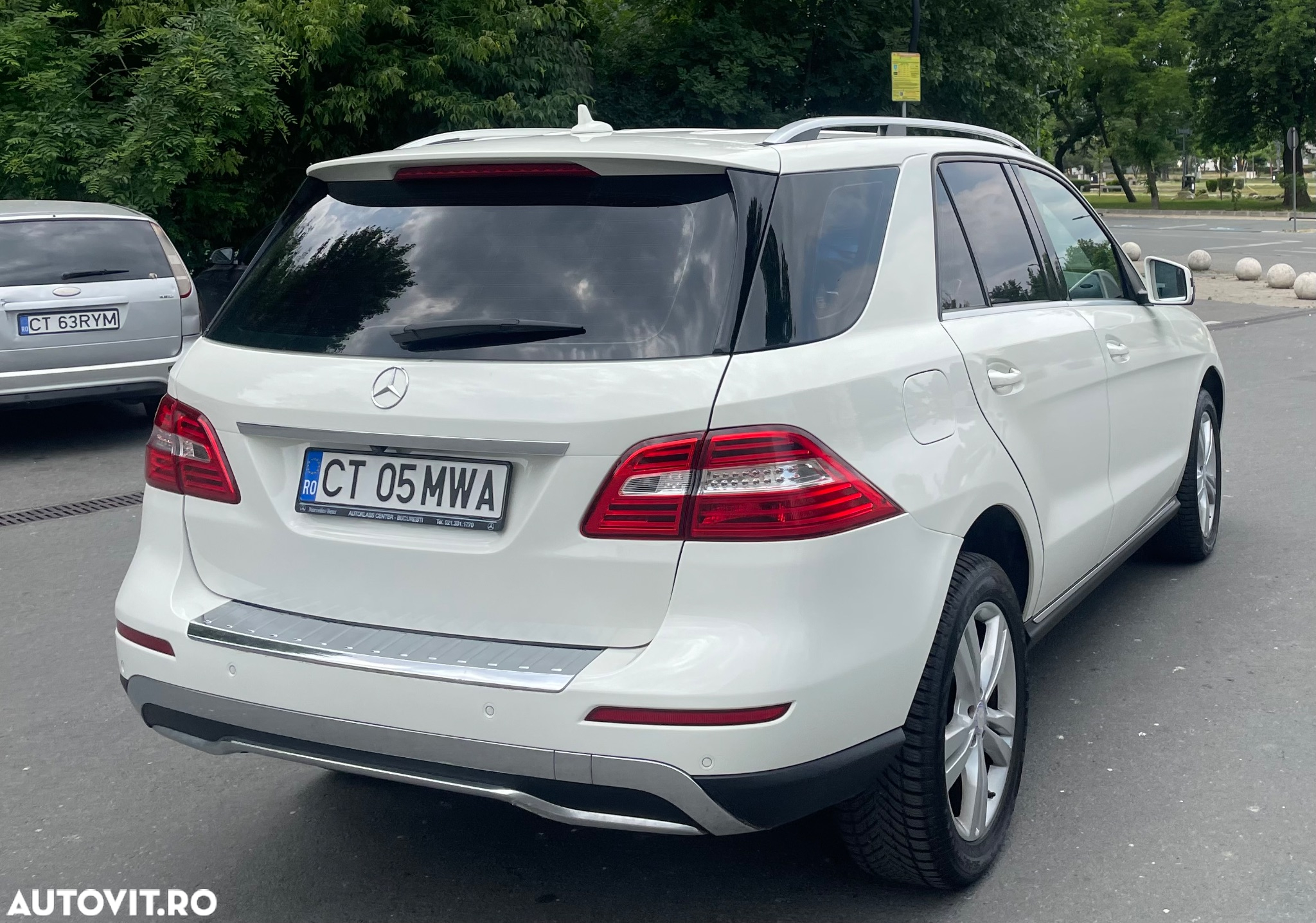 Mercedes-Benz ML 250 BlueTec 4MATIC Aut - 3