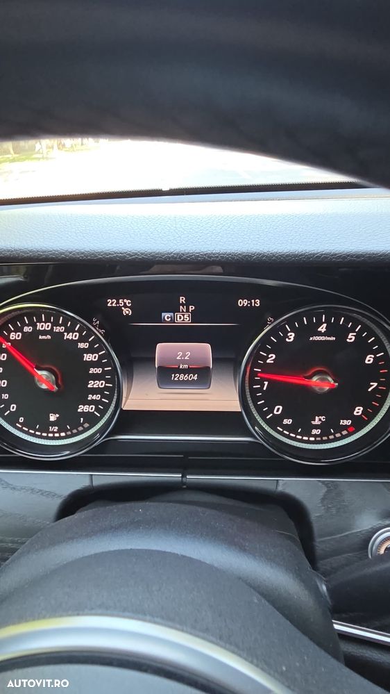 Mercedes-Benz E 200 4MATIC Aut. - 5