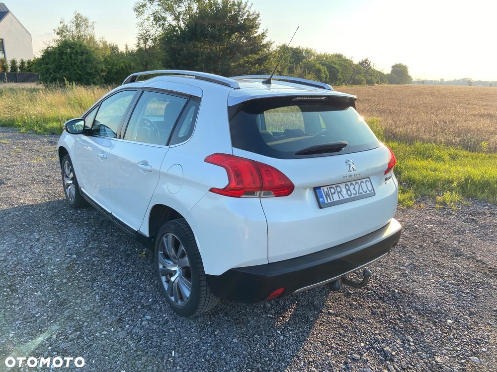Peugeot 2008 PureTech 110 Stop&Start Allure - 4