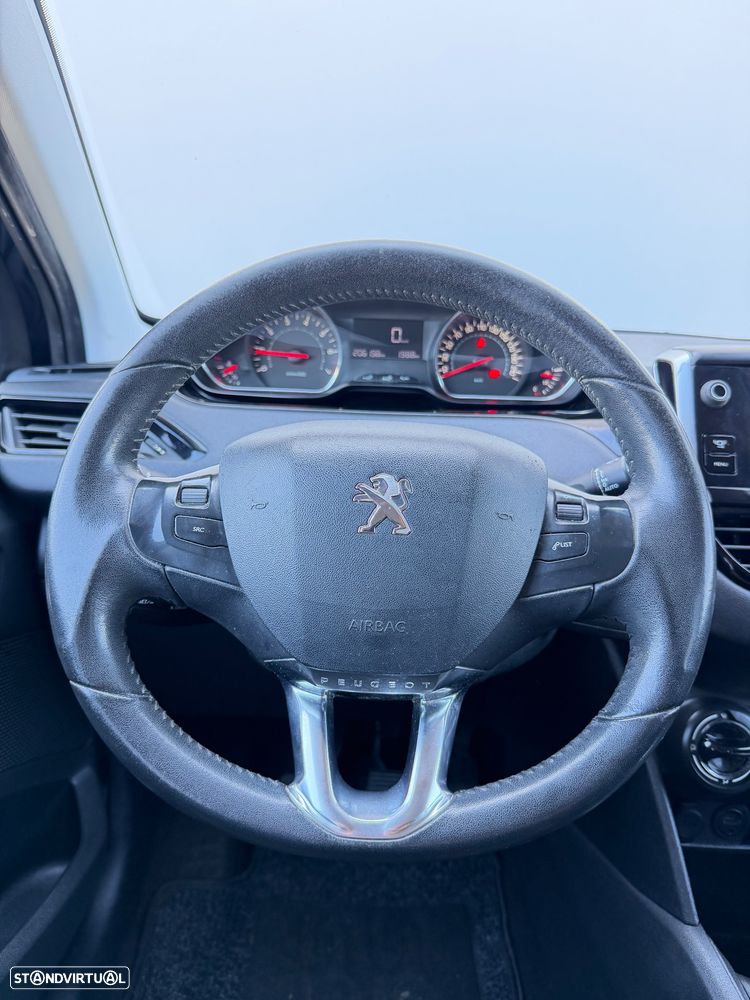 Peugeot 208 1.2 VTi Active - 6