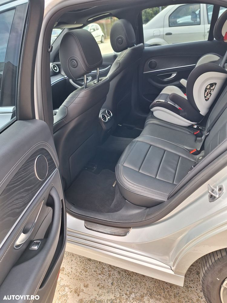 Mercedes-Benz E 450 4MATIC Aut. - 9