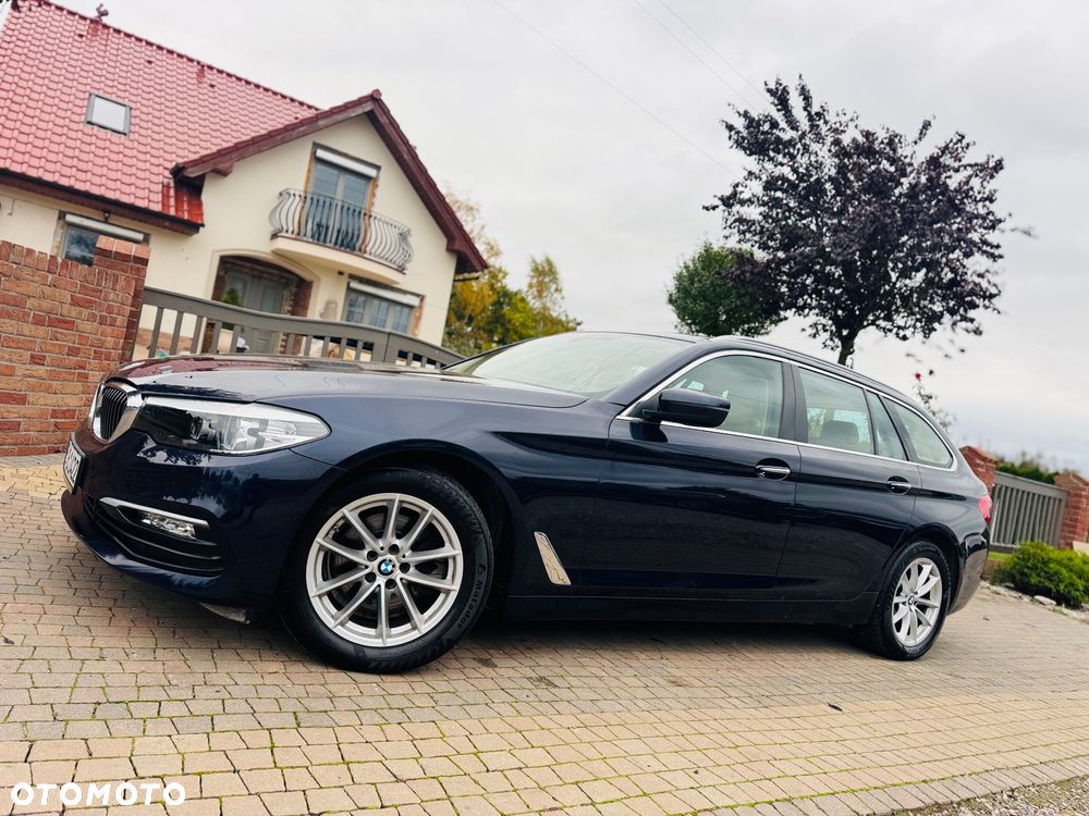 BMW Seria 5 520d Luxury Line sport - 37