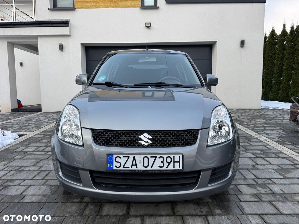 Suzuki Swift - 2