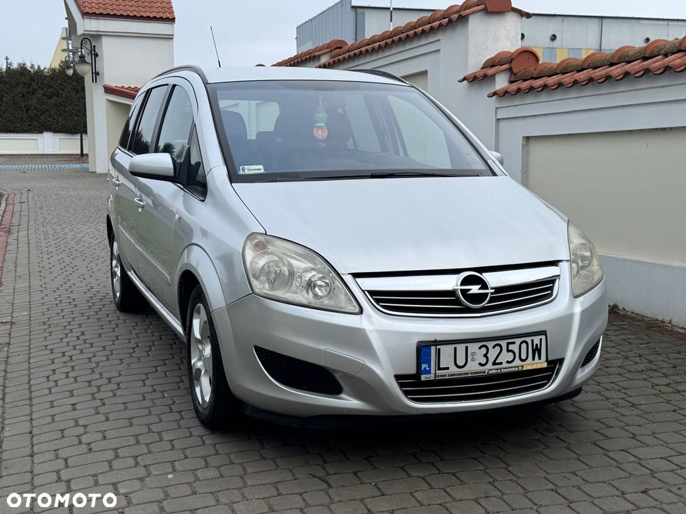 Opel Zafira - 20
