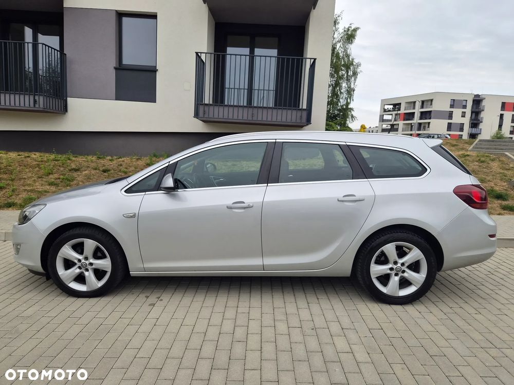 Opel Astra - 2