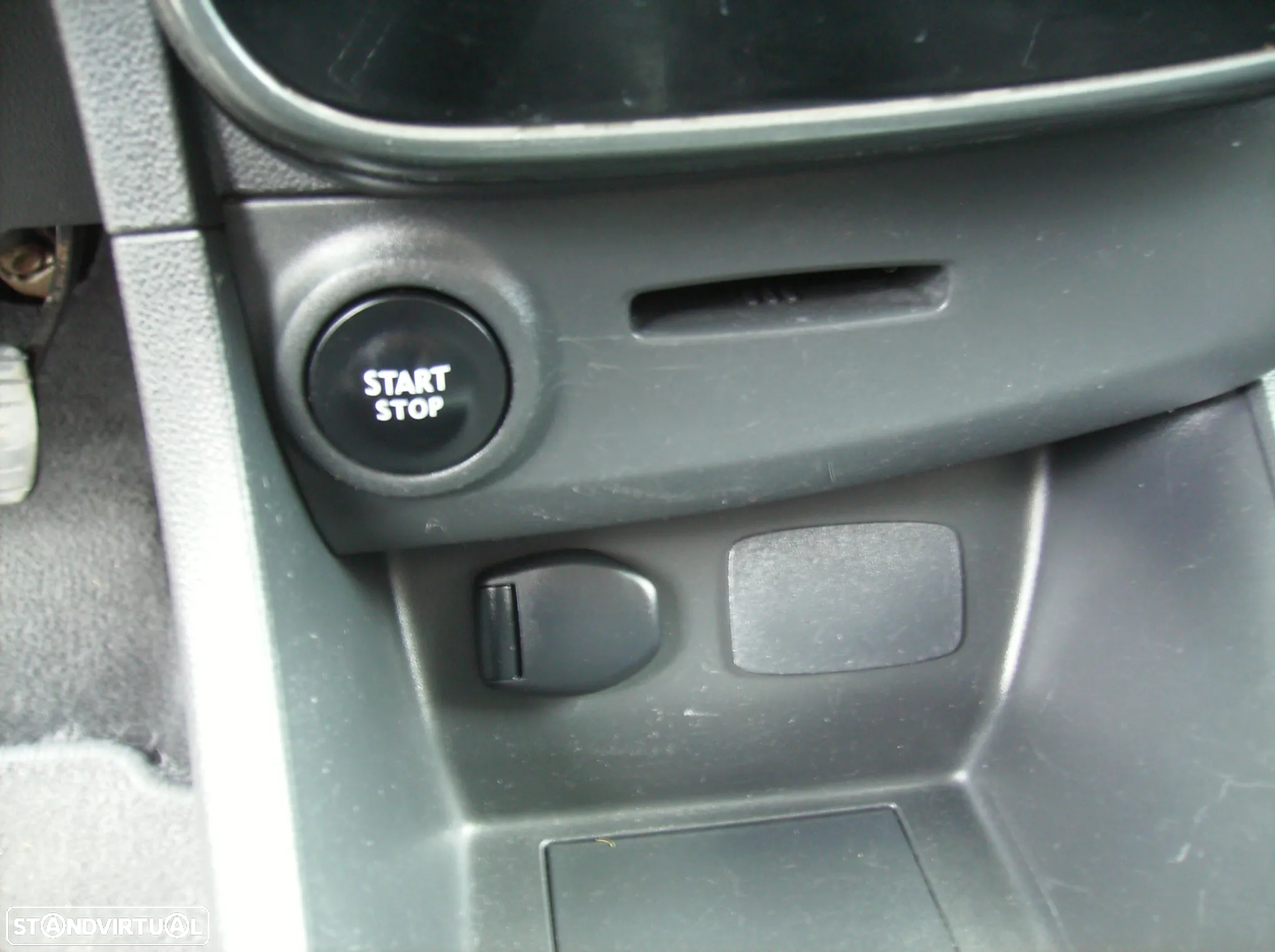 Renault Clio 0.9 TCe Limited Edition - 25