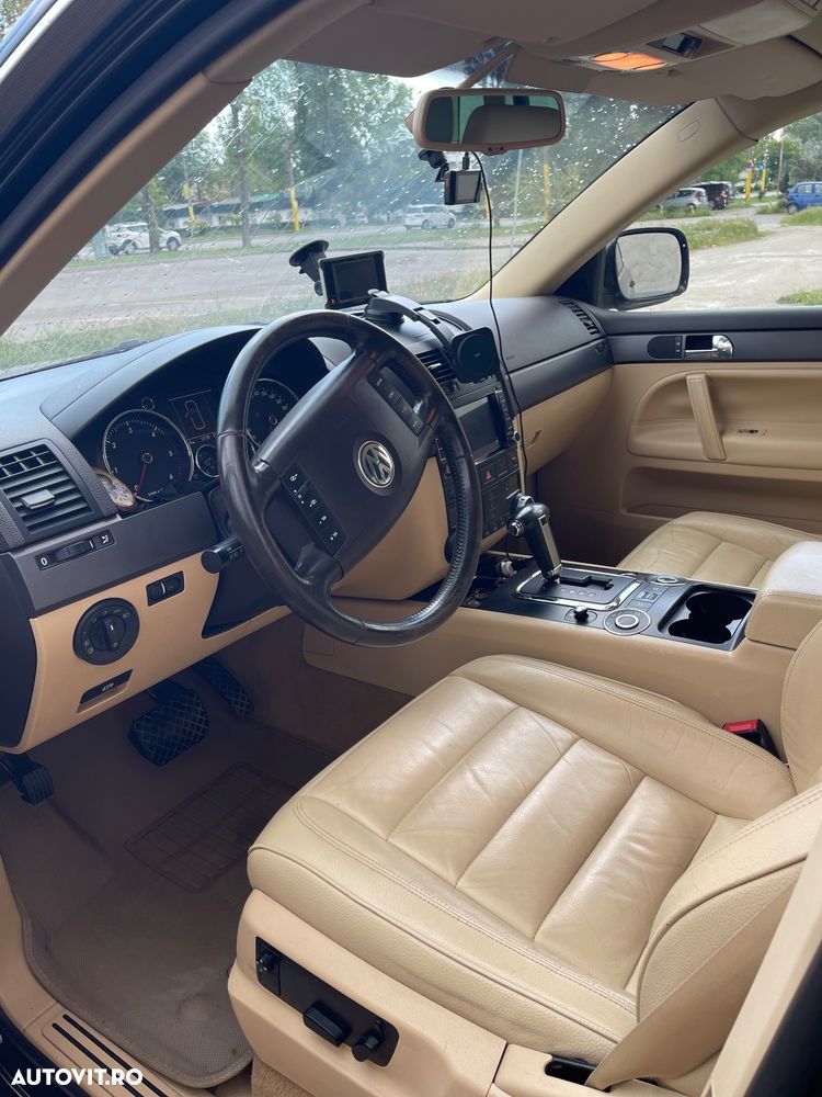 Volkswagen Touareg 2.5 TDI R5 Aut. - 8